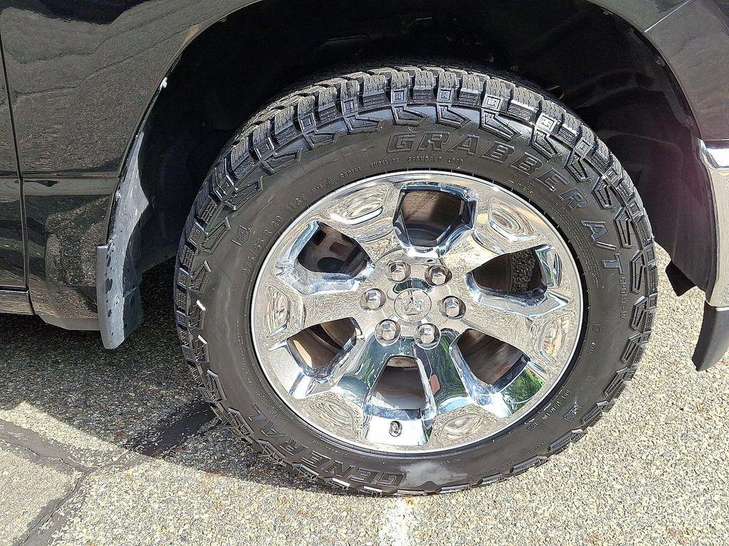 used 2022 Ram 1500 car, priced at $39,522