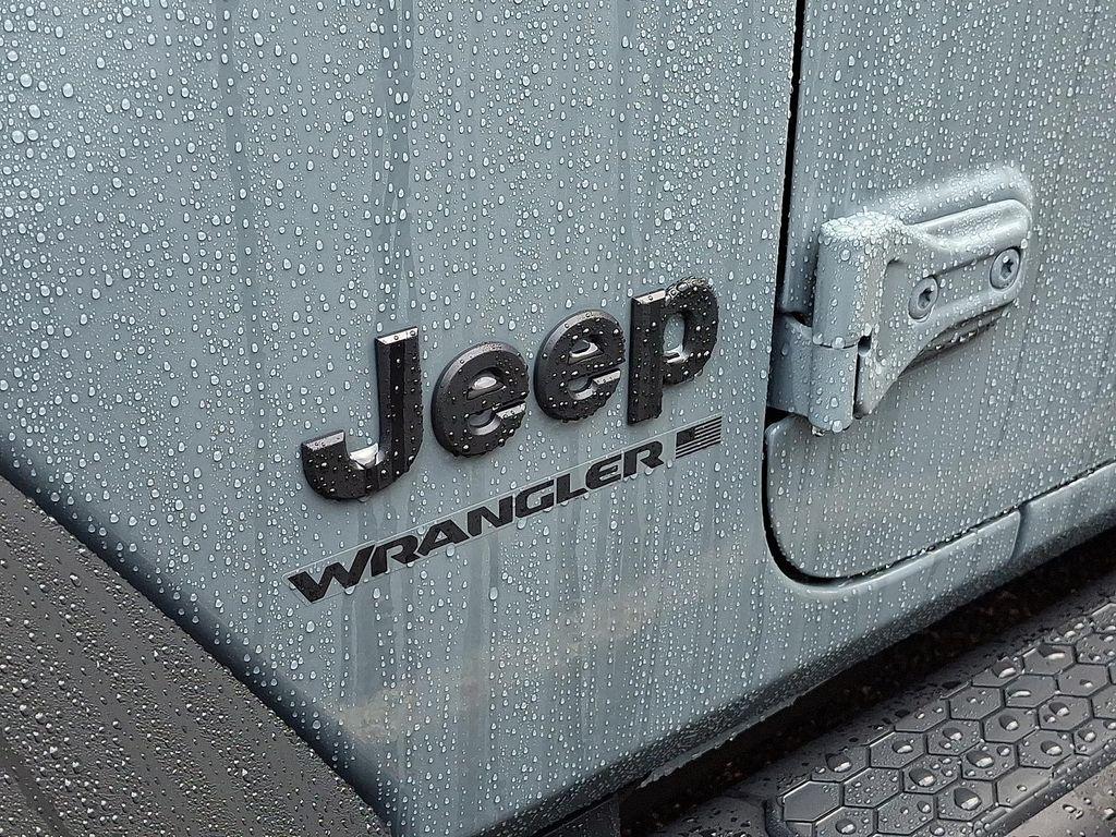 new 2026 Jeep Wrangler car, priced at $46,945
