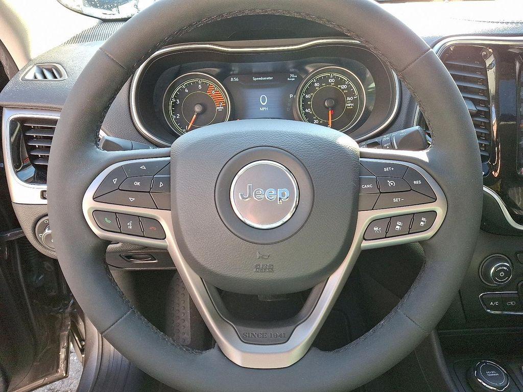 used 2022 Jeep Cherokee car, priced at $24,822