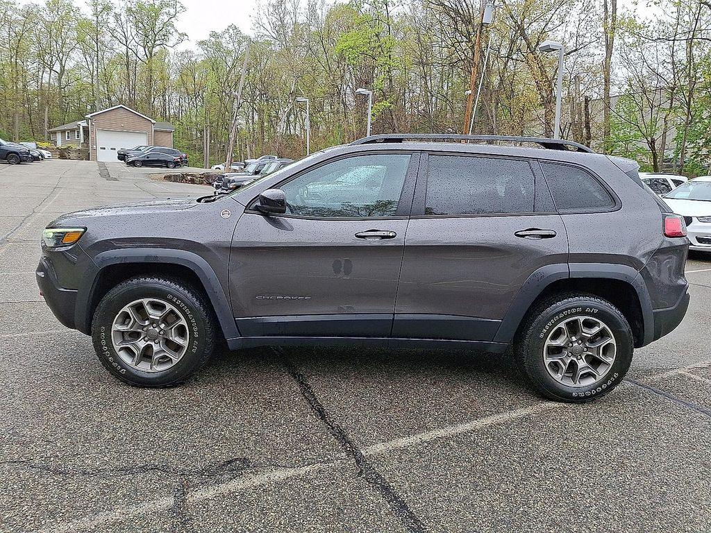 used 2022 Jeep Cherokee car, priced at $25,422