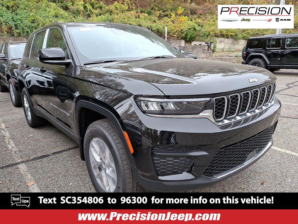 new 2025 Jeep Grand Cherokee car, priced at $42,800