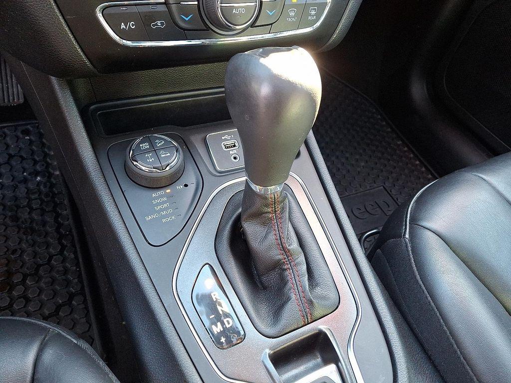 used 2021 Jeep Cherokee car, priced at $21,211