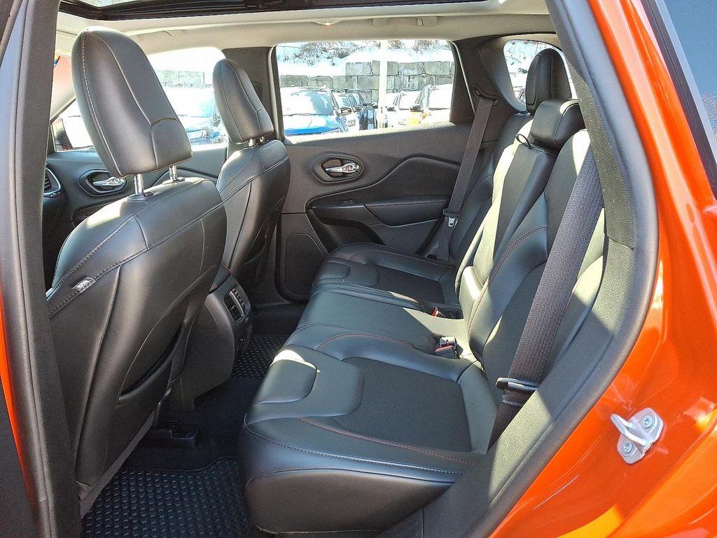 used 2021 Jeep Cherokee car, priced at $21,211