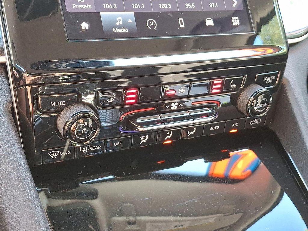 used 2021 Jeep Grand Cherokee L car, priced at $28,521