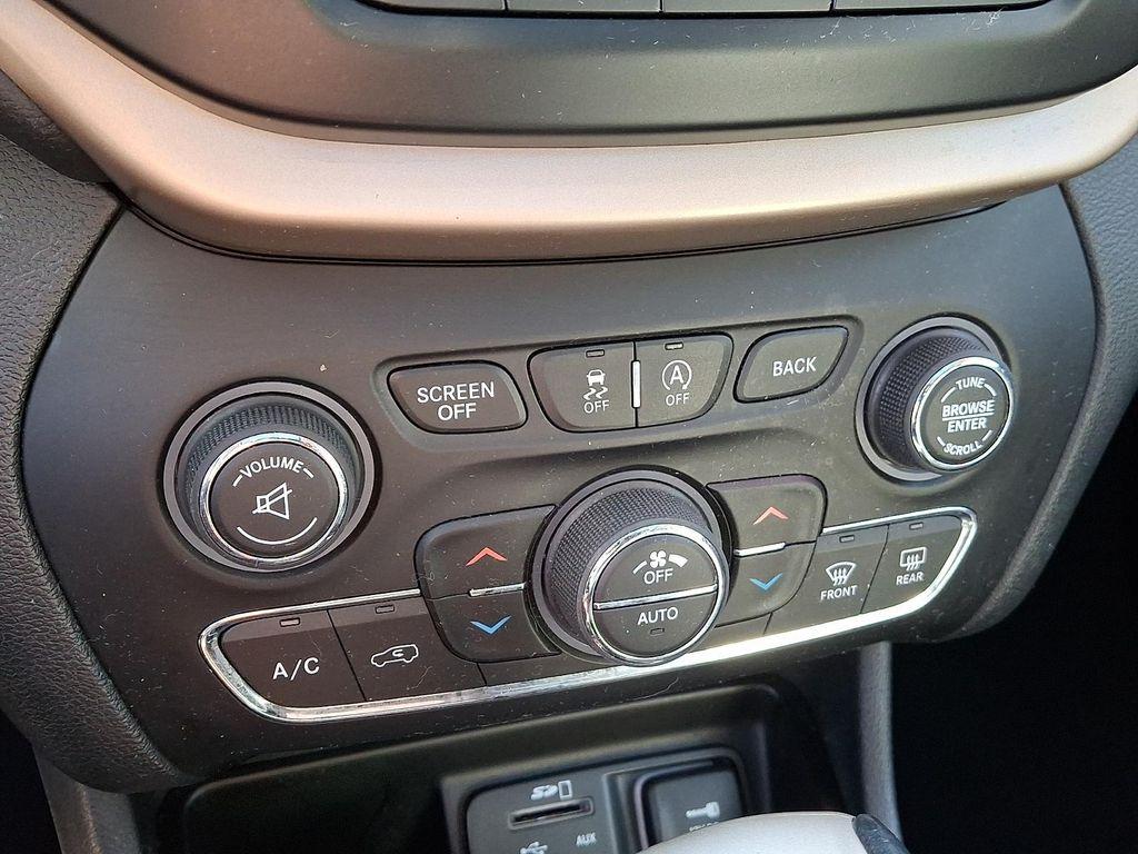 used 2016 Jeep Cherokee car, priced at $11,736