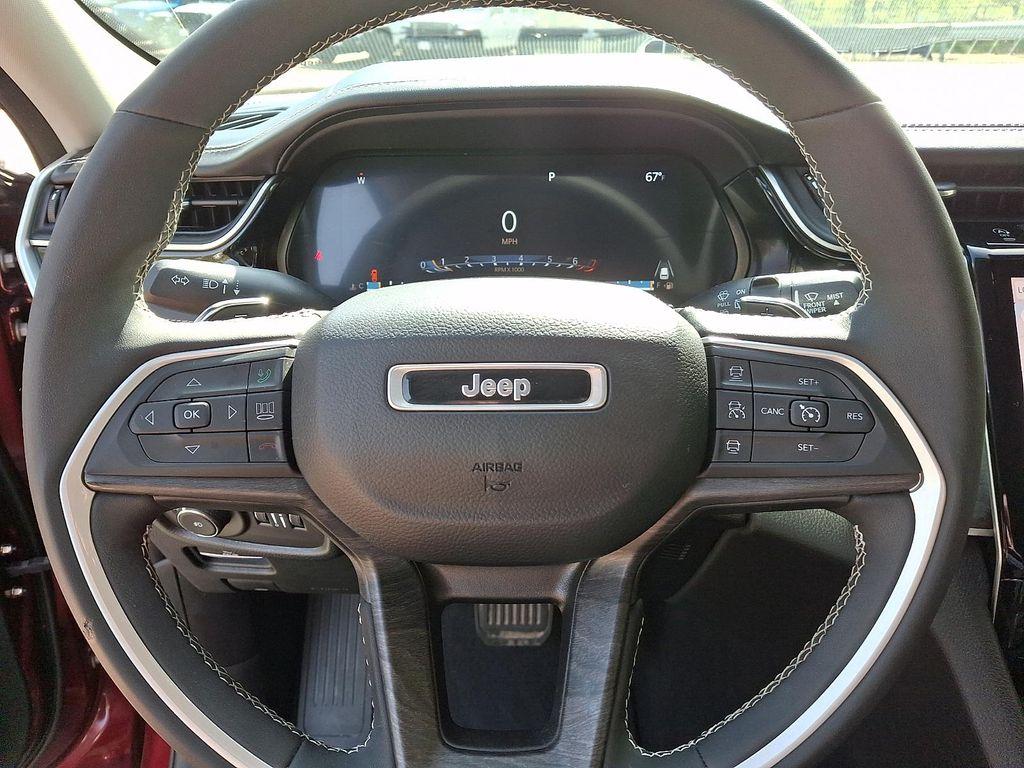 used 2023 Jeep Grand Cherokee car, priced at $35,993