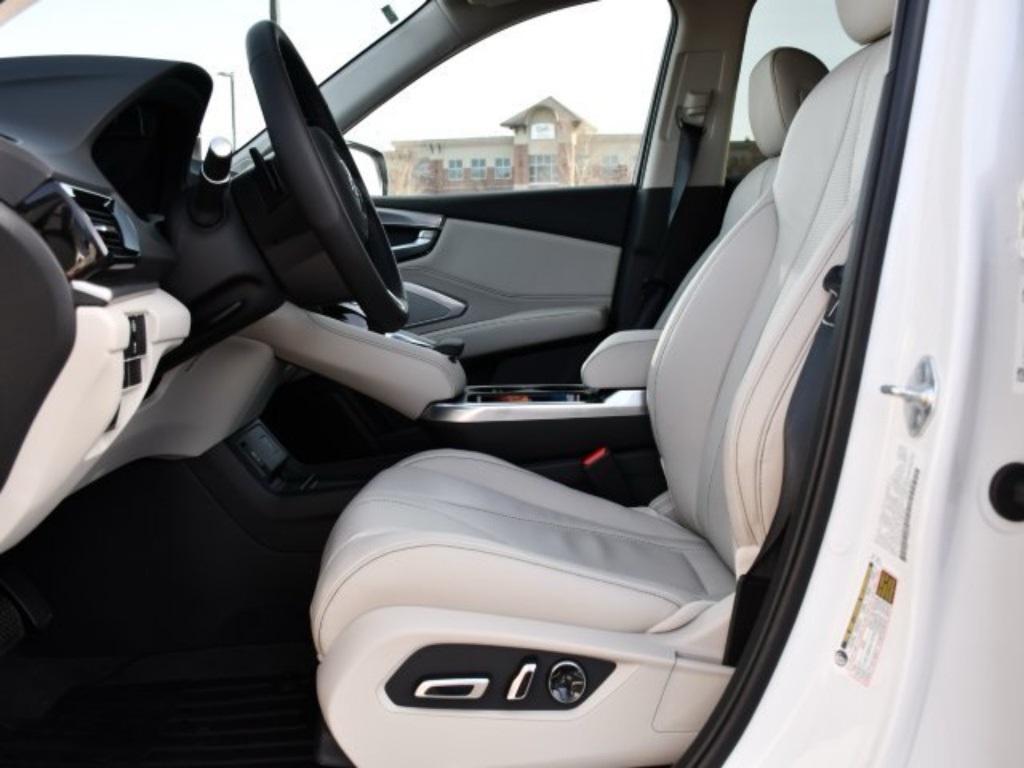 new 2026 Acura RDX car, priced at $49,750