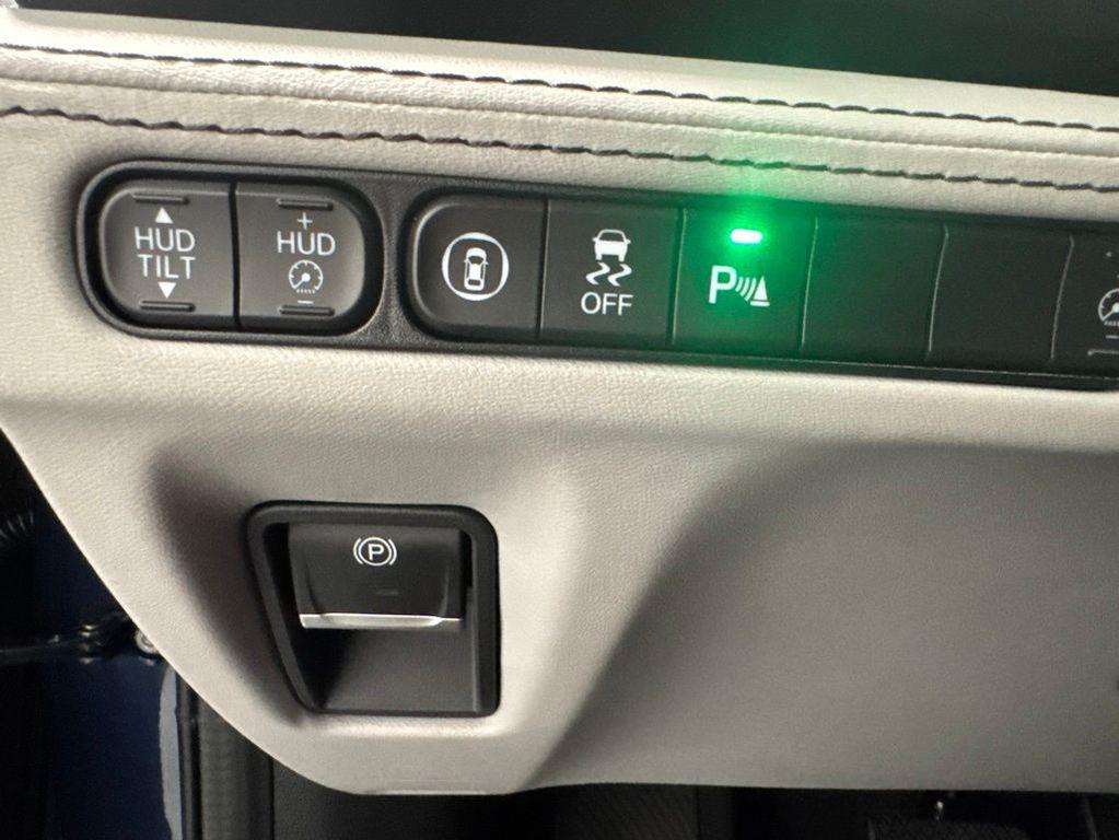 used 2026 Acura MDX car, priced at $61,775