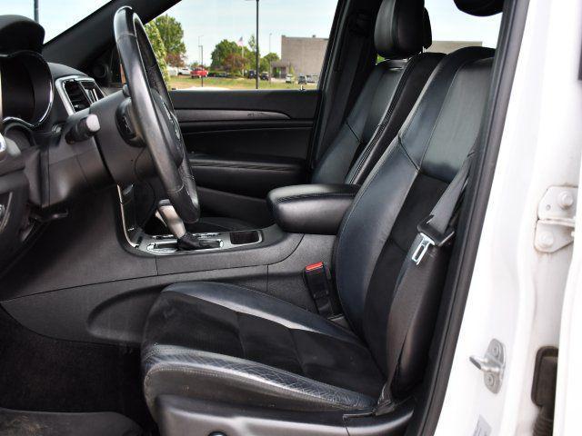 used 2018 Jeep Grand Cherokee car, priced at $17,246