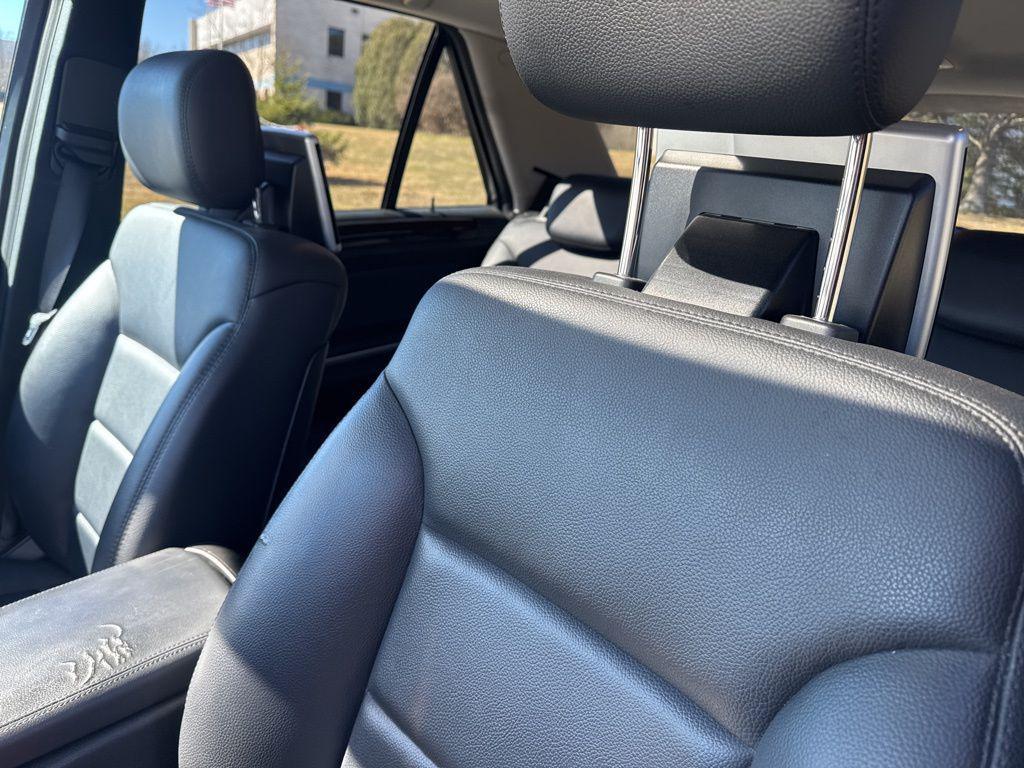 used 2011 Mercedes-Benz M-Class car, priced at $7,355