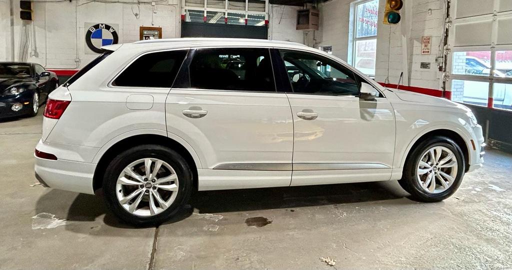 used 2018 Audi Q7 car, priced at $17,900