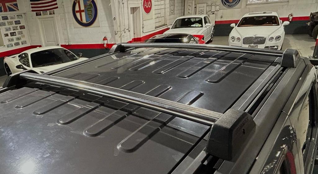 used 2009 Hummer H3T car, priced at $20,900