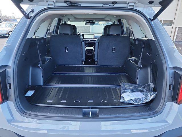 new 2025 Kia Sorento car, priced at $44,415