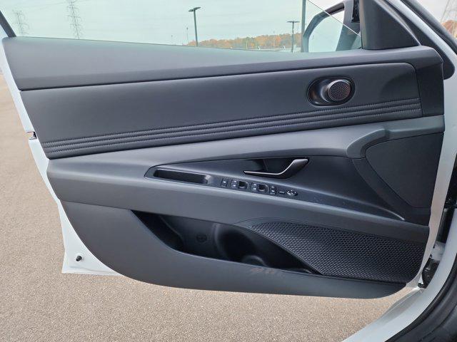 new 2026 Hyundai ELANTRA HEV car, priced at $28,763