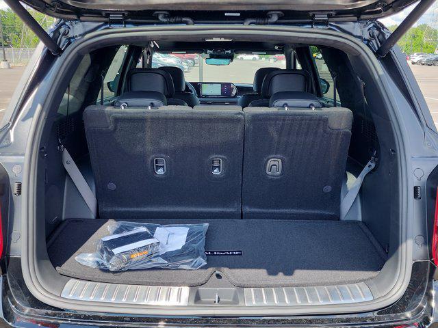 new 2025 Hyundai Palisade car, priced at $52,104