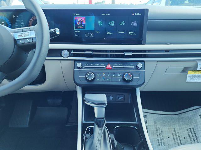 new 2025 Hyundai Tucson car, priced at $28,560