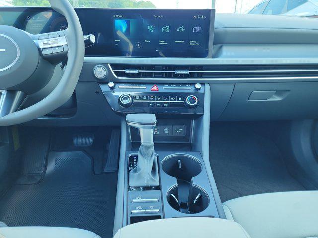 new 2025 Hyundai Sonata car, priced at $26,060