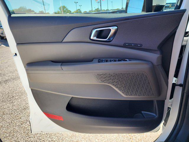 new 2026 Kia Carnival car, priced at $41,477