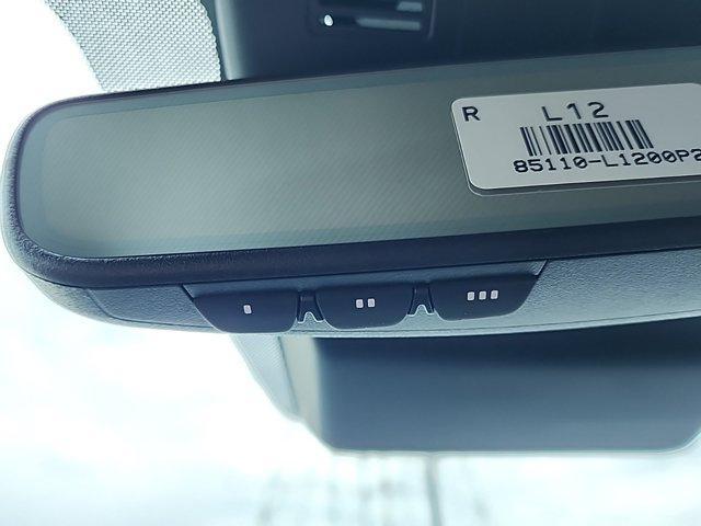 new 2025 Hyundai TUCSON Hybrid car, priced at $41,985