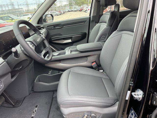 new 2024 Kia EV9 car, priced at $47,350