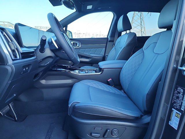 new 2025 Kia Sorento Hybrid car