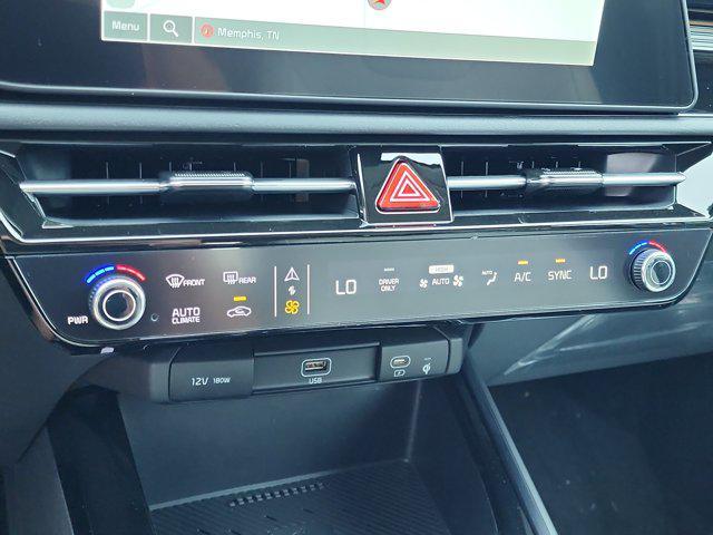 new 2025 Kia Niro car, priced at $28,396