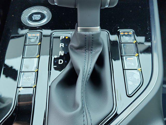 new 2025 Kia Niro car, priced at $28,396