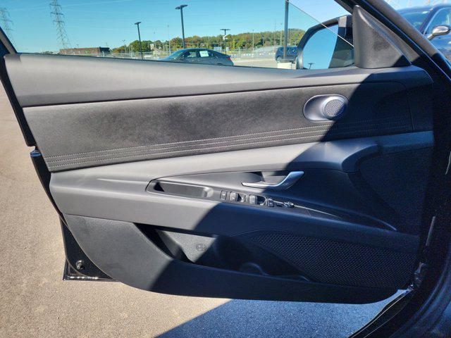 new 2026 Hyundai ELANTRA HEV car, priced at $26,344