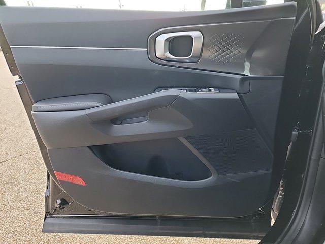 new 2025 Kia Sorento car, priced at $31,590