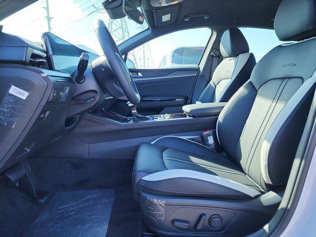 new 2025 Kia K5 car, priced at $27,158