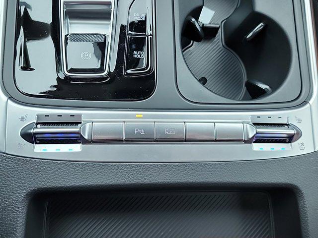 new 2025 Kia Carnival Hybrid car, priced at $53,255