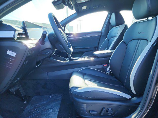 new 2025 Kia K5 car, priced at $27,424