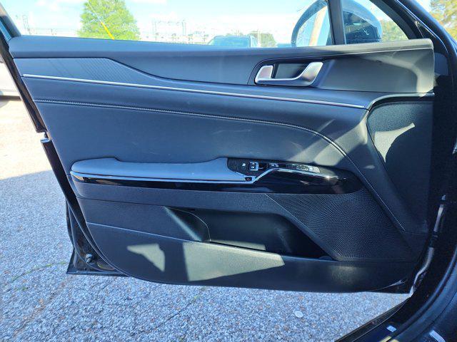 new 2025 Kia K5 car, priced at $27,424