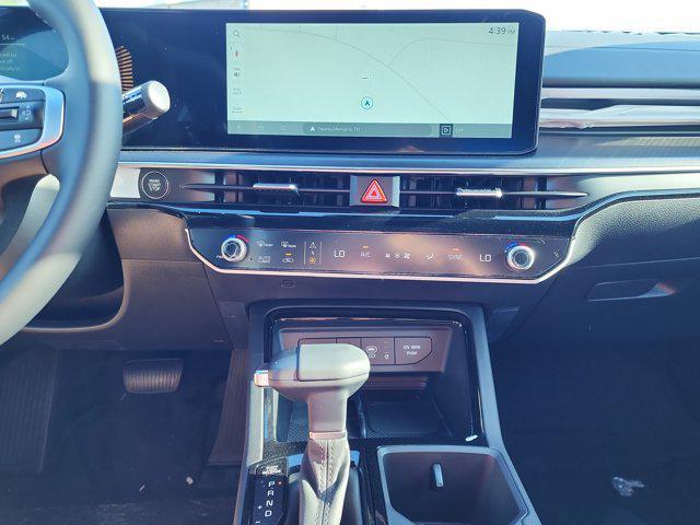new 2025 Kia K5 car, priced at $27,424