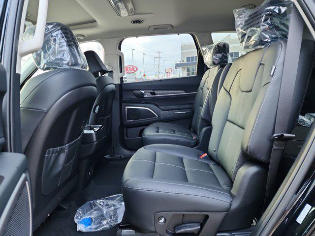 new 2025 Kia Telluride car, priced at $41,908