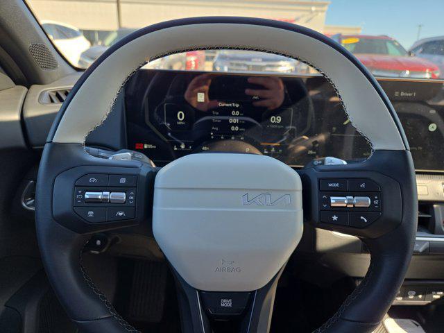 new 2025 Kia K4 car, priced at $27,581