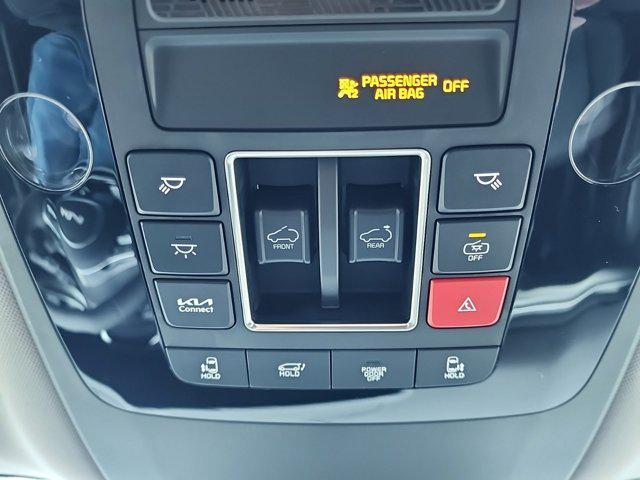 new 2025 Kia Carnival Hybrid car, priced at $52,720