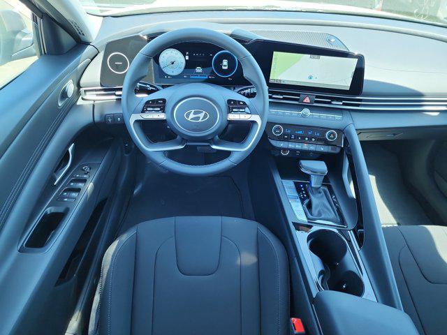 new 2025 Hyundai Elantra car, priced at $25,978