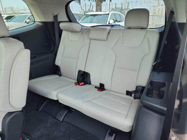 new 2025 Kia Telluride car