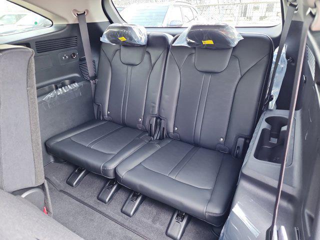 new 2025 Kia Sorento car, priced at $34,414