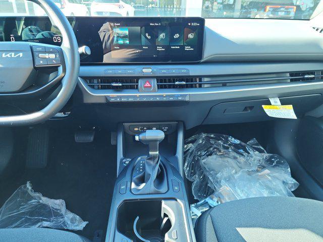 new 2025 Kia K4 car, priced at $22,395