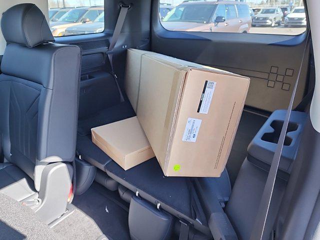 new 2025 Hyundai Santa Fe car, priced at $35,358