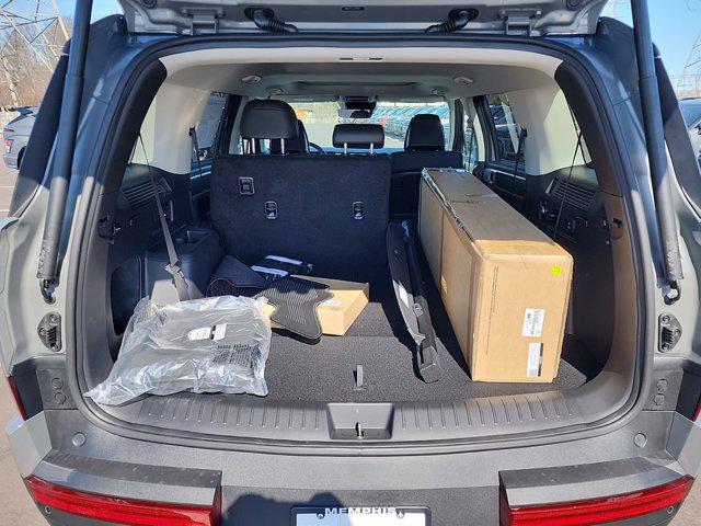 new 2025 Hyundai Santa Fe car, priced at $38,420