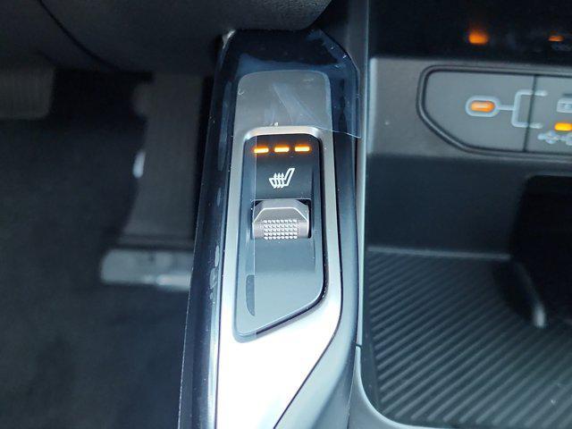 new 2026 Kia Sorento car, priced at $38,699