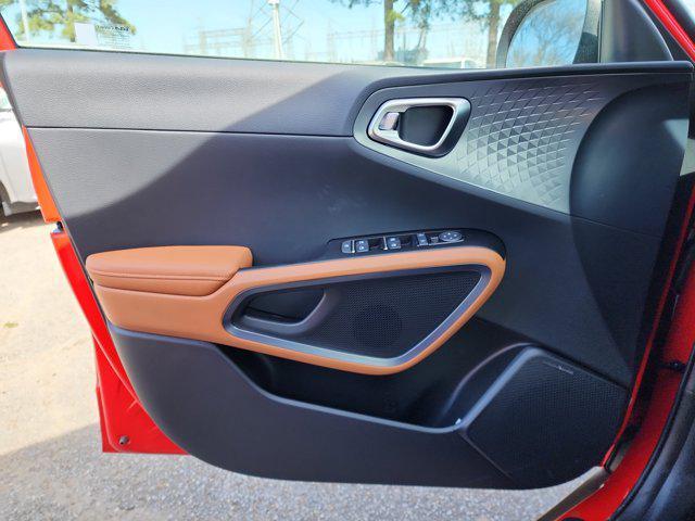 new 2025 Kia Soul car, priced at $25,696