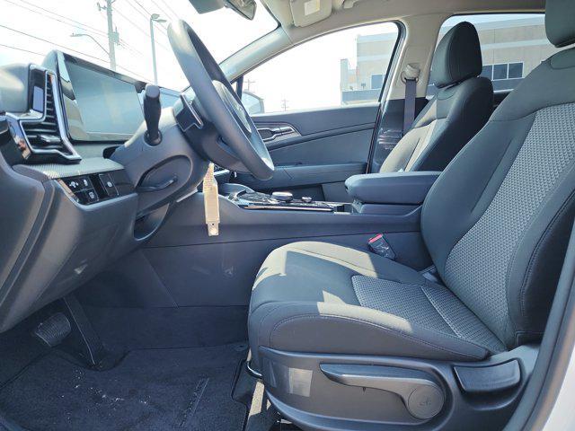 new 2025 Kia Sportage Hybrid car