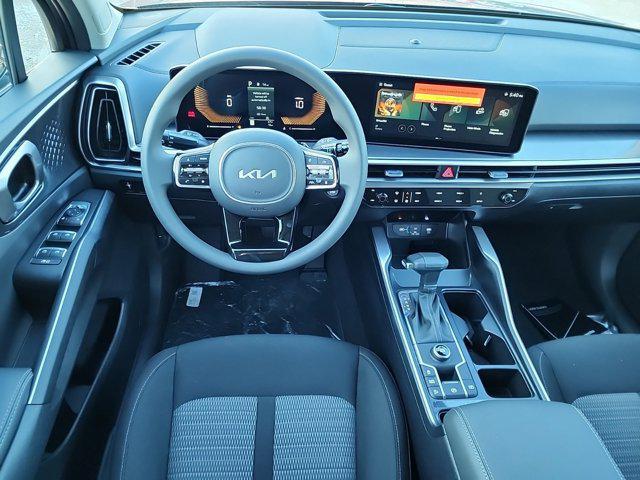 new 2025 Kia Sorento car, priced at $29,911