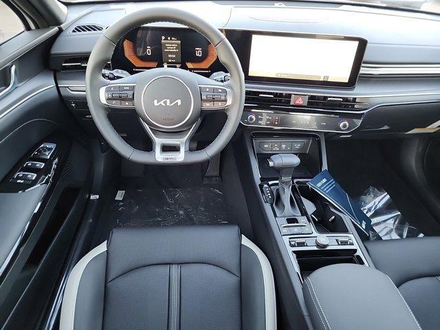 new 2025 Kia K5 car, priced at $27,785