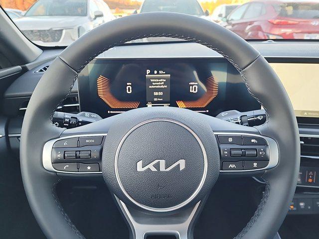 new 2025 Kia K5 car, priced at $27,785
