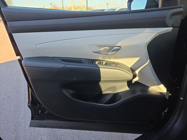 new 2026 Hyundai Tucson car, priced at $27,605